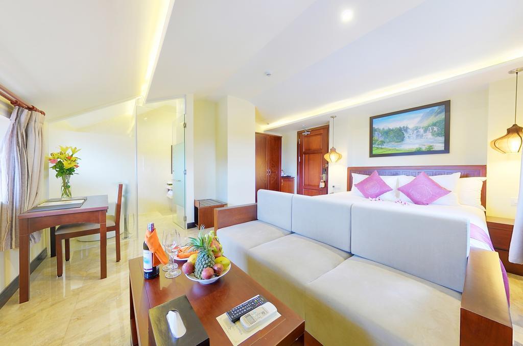 River Suites Hoi An Eksteriør billede